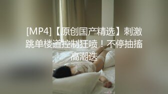 色女友幫我打手槍越來越厲害了奶子嘴巴一起來